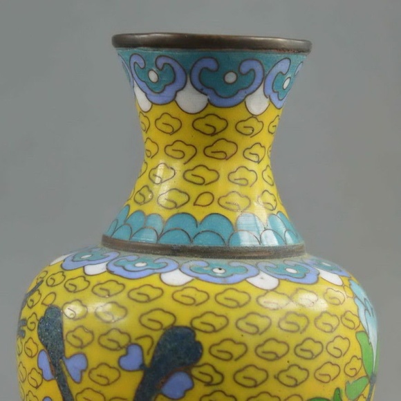 Chinese Collectible Old Cloisonne Rare Vase - Picture 5 of 7